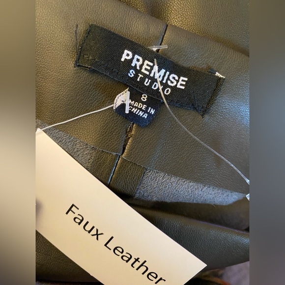 Premise Studio Faux Leather Dark (Chocolate) Brown Skirt Size 8 NWT - Picture 3 of 5